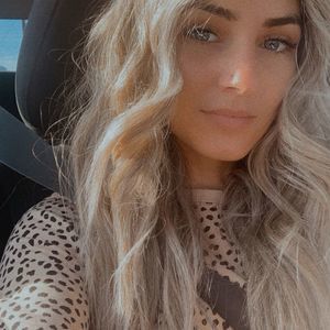 Meet your Posher, Kelsy